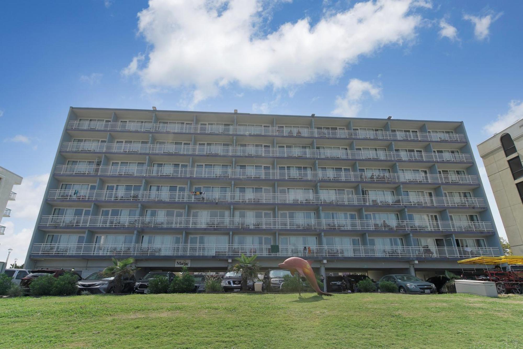 Marjac Suites Virginia Beach Oceanfront Extérieur photo